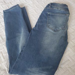 Kancan Skinny Jeans with Stretch